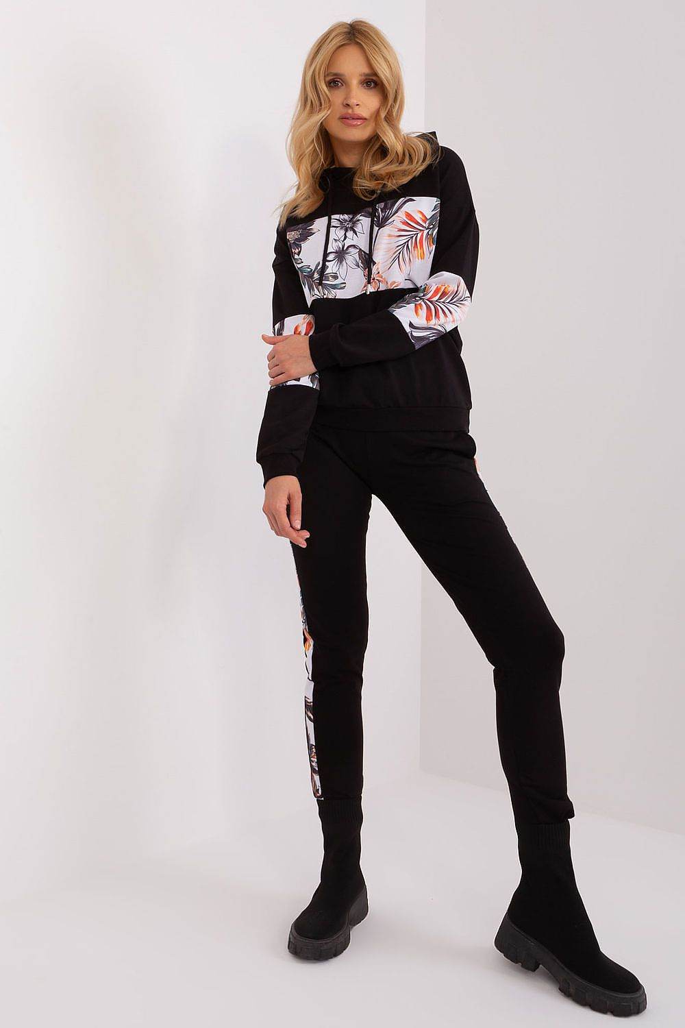 Set Relevance - CELIA MODA