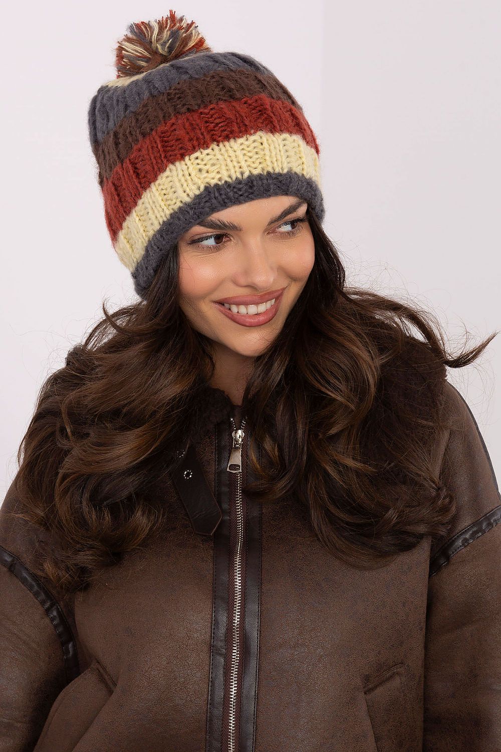 Cap model 203835 Factory Price