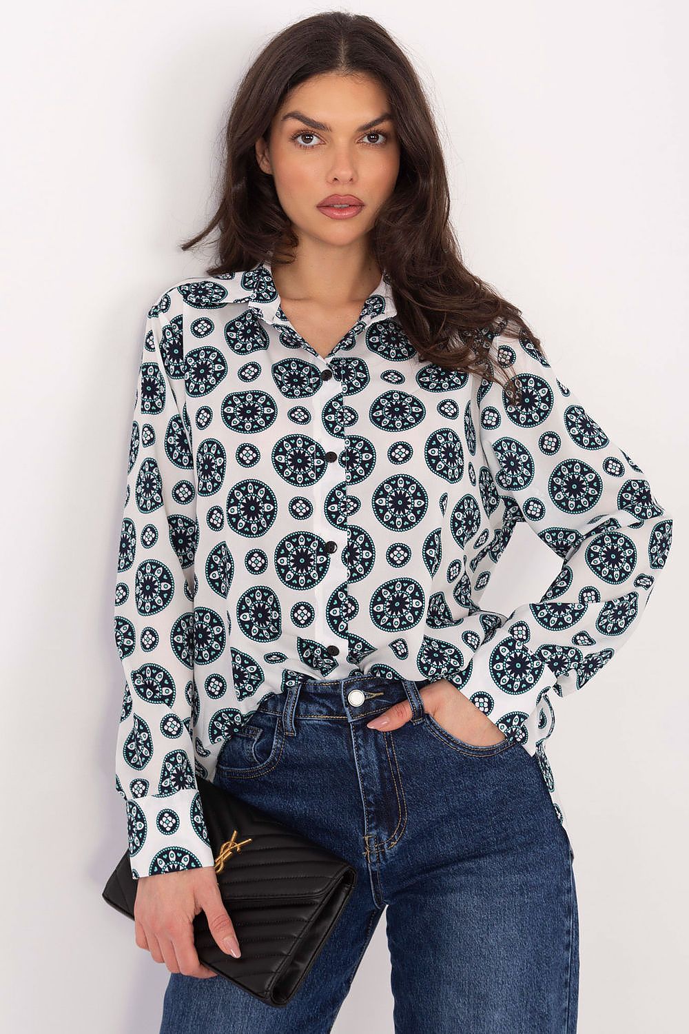 Long sleeve shirt model 222843 Lakerta