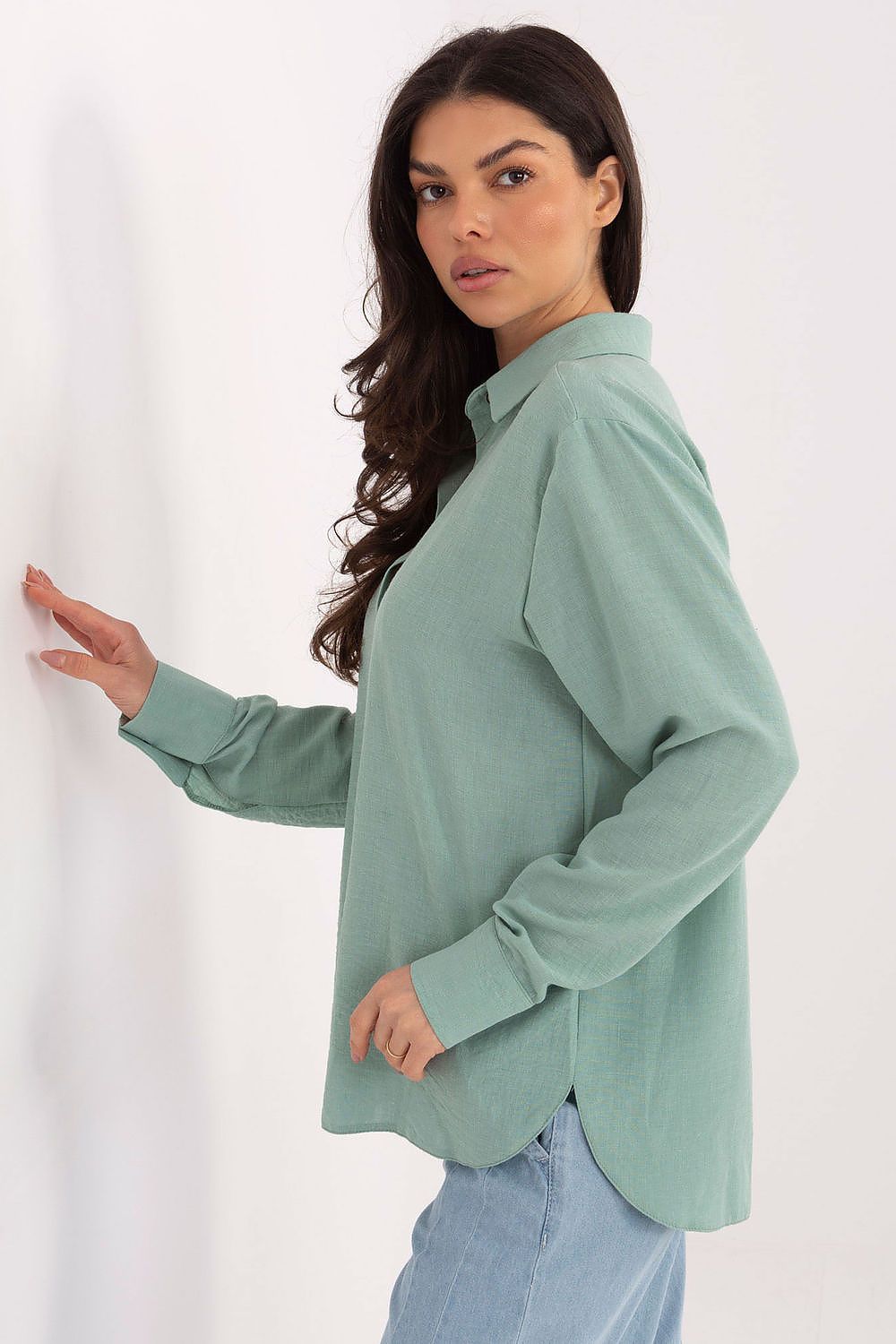 Long sleeve shirt model 222846 Lakerta