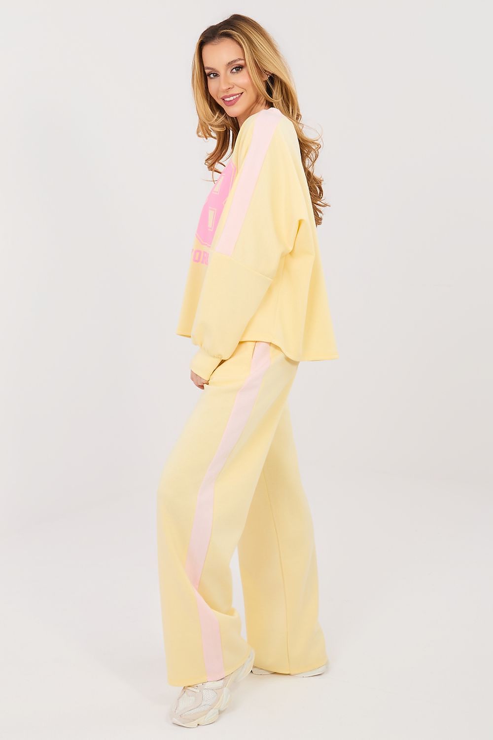 Set model 223955 Rue Paris