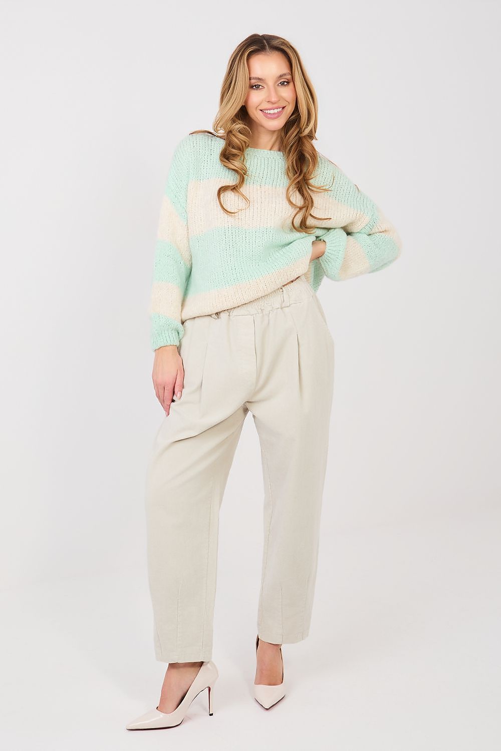 corduroy trousers model 224386 Italy Moda