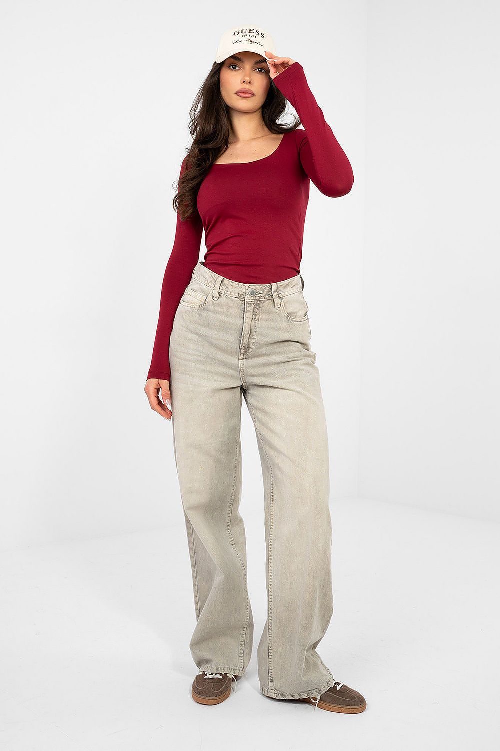 Blouse model 224773 Rue Paris