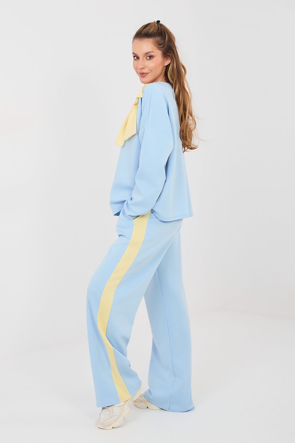 Set model 224797 Rue Paris