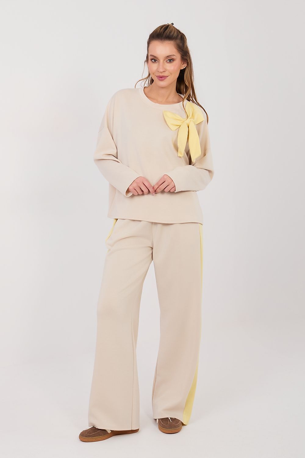 Set model 224800 Rue Paris