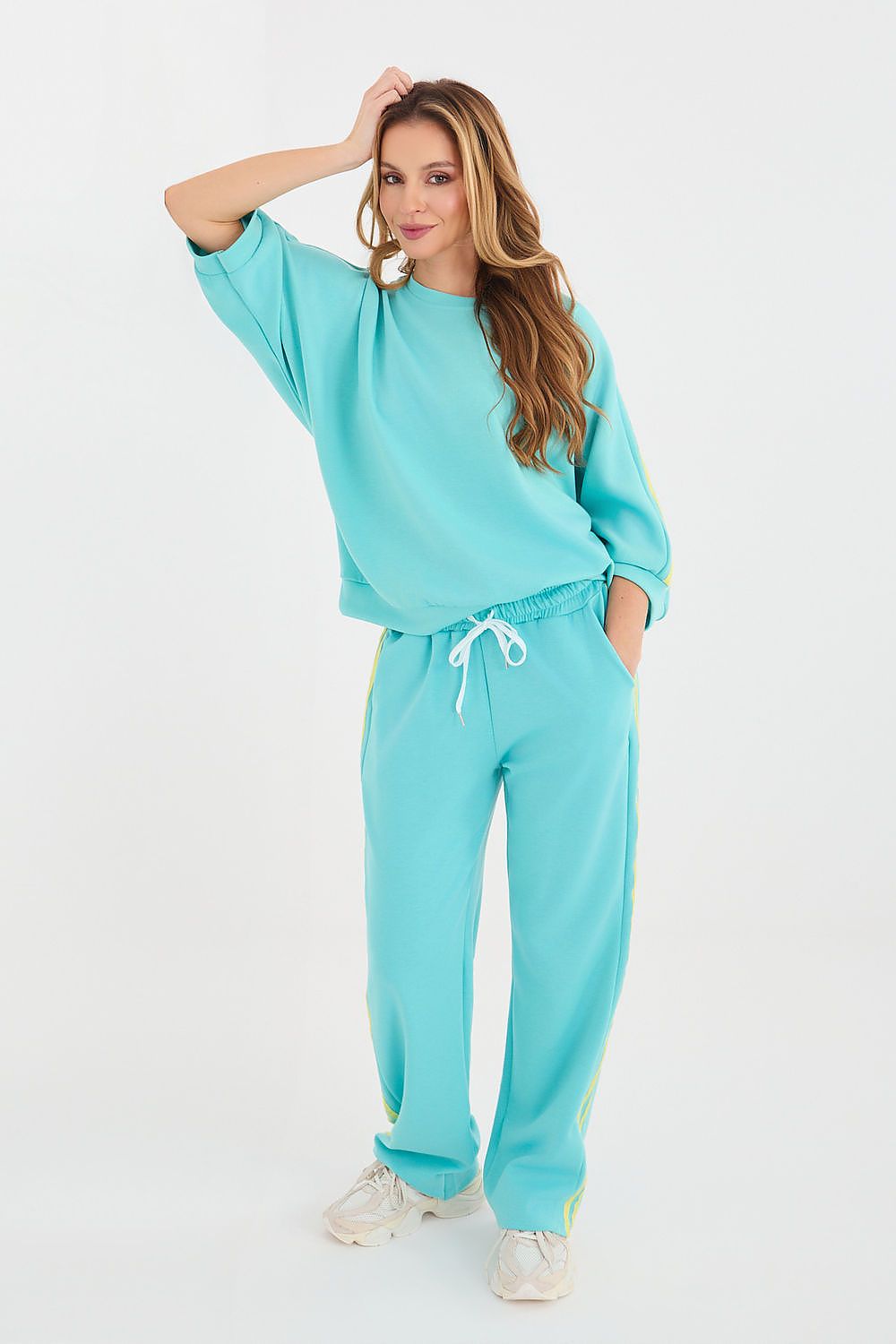 Set model 225551 Rue Paris