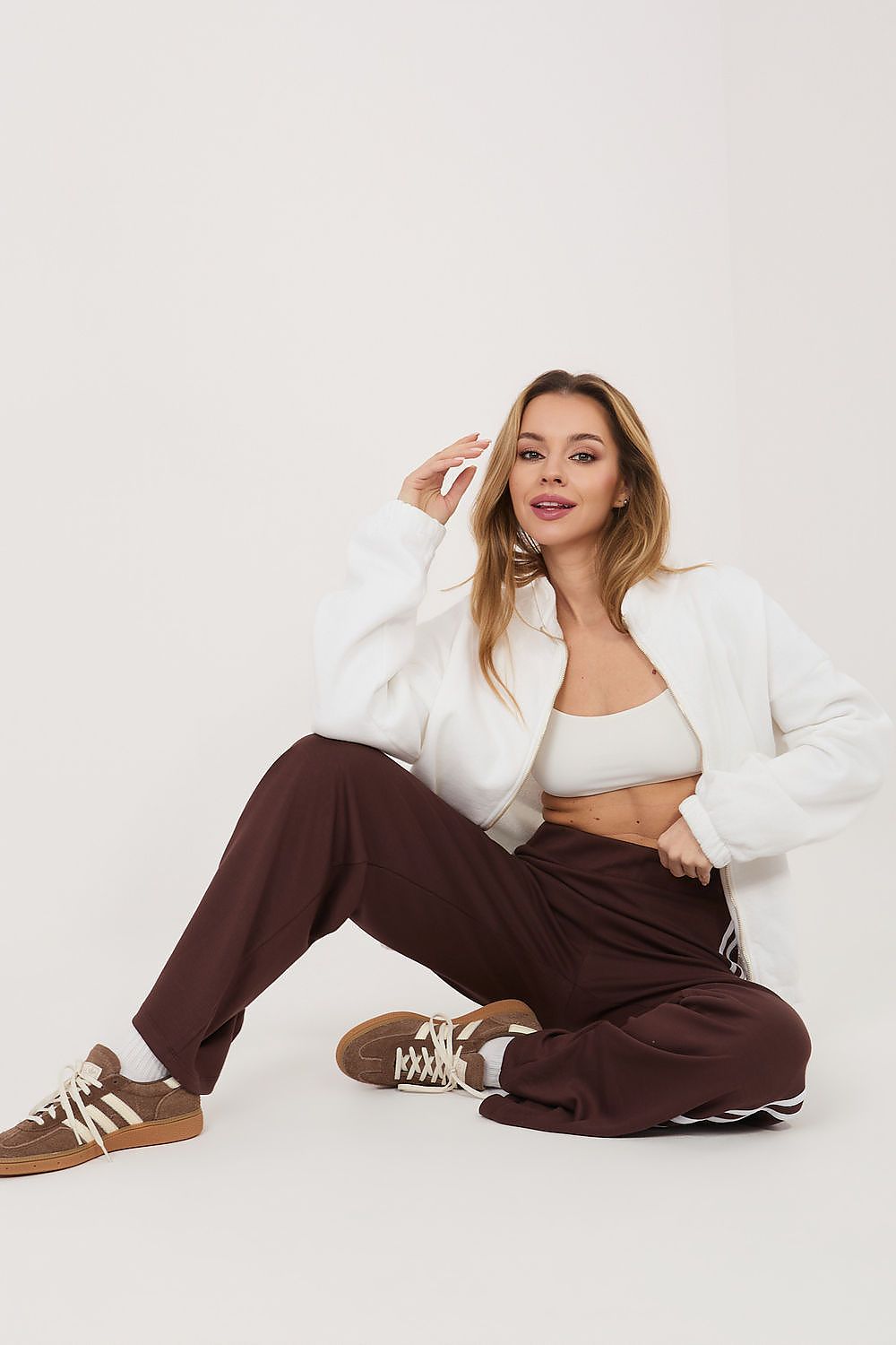 Tracksuit trousers model 226153 Relevance
