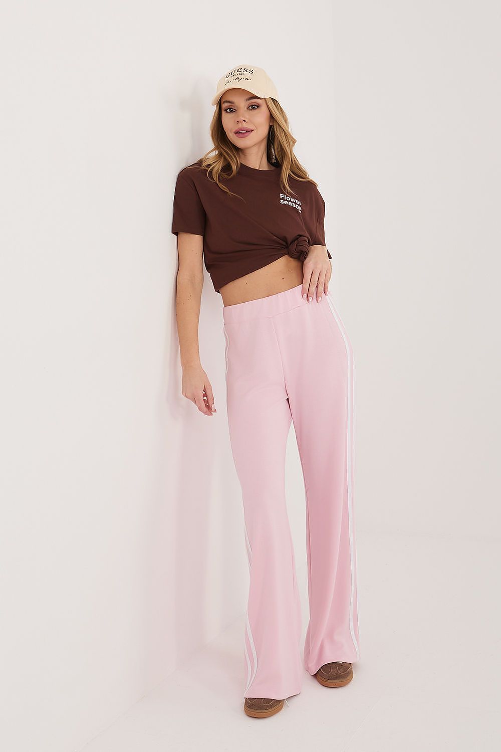 Tracksuit trousers model 226154 Relevance