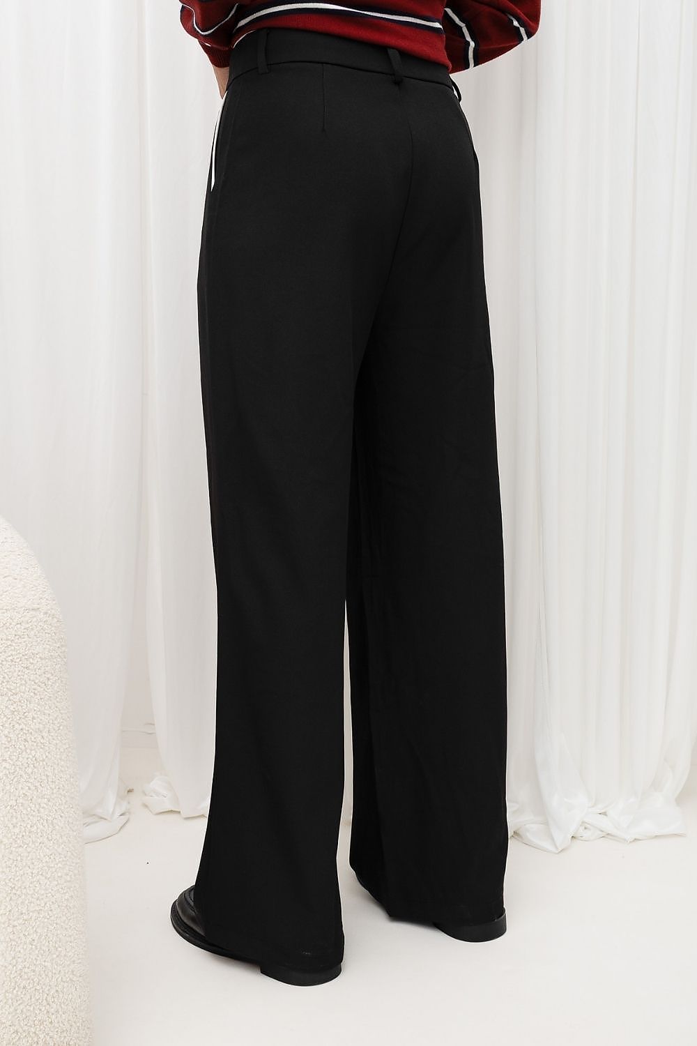 Women trousers model 232407 Italy Moda