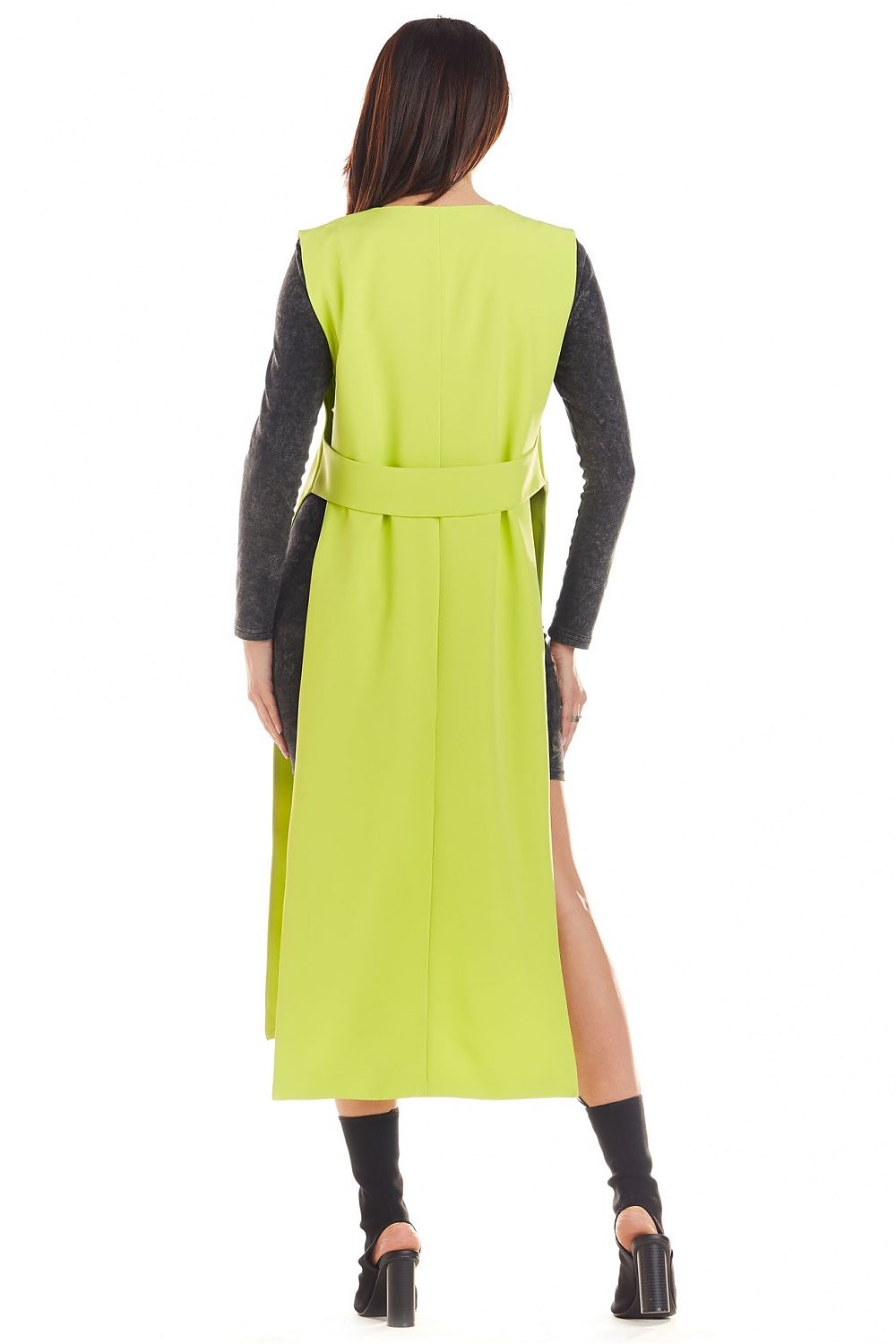 Gilet model 139938 awama