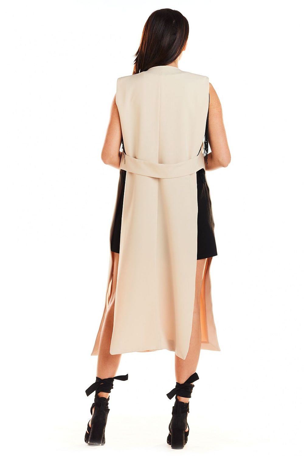 Gilet model 139939 awama