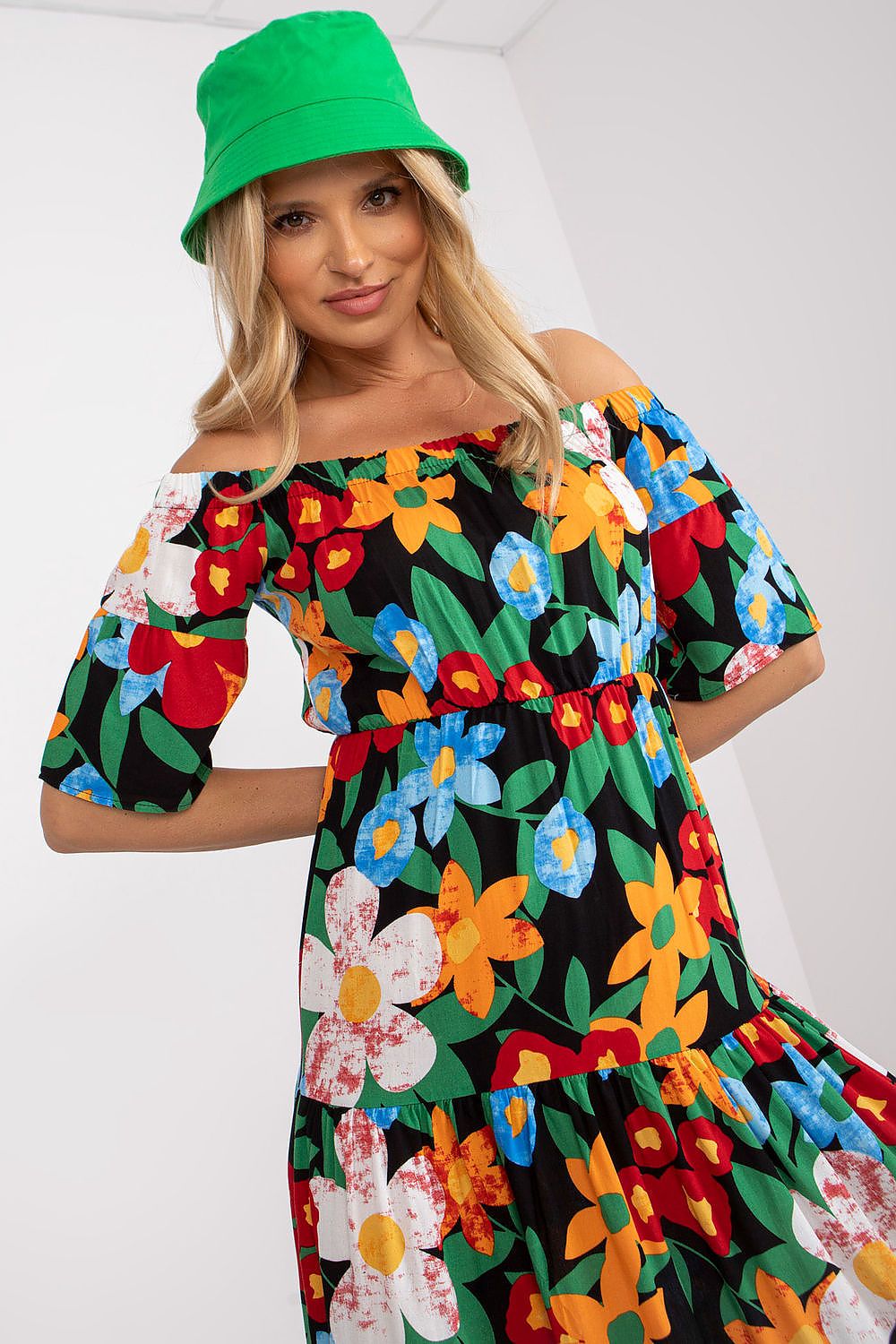 Daydress model 168351 Rue Paris