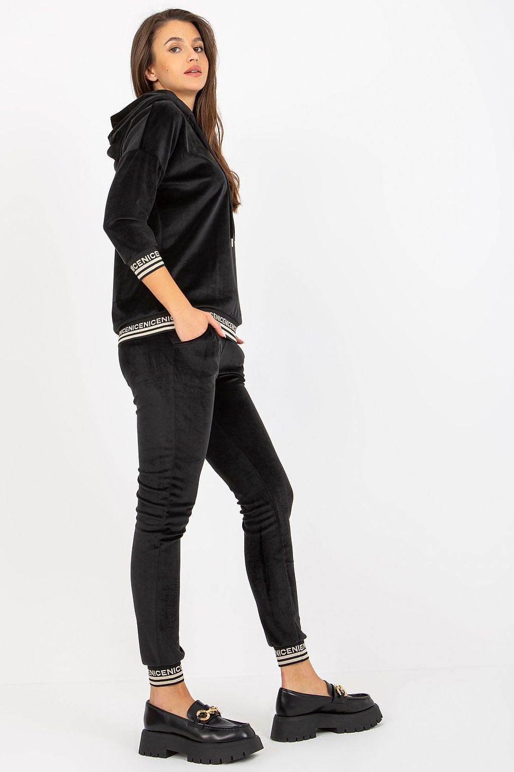 Set Relevance - CELIA MODA