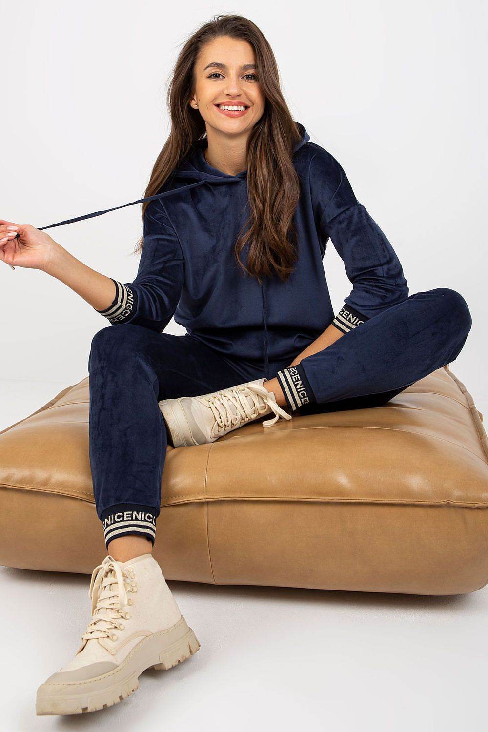 Set Relevance - CELIA MODA