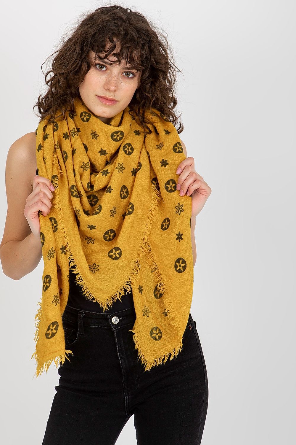 Neckerchief model 174872 Factory Price