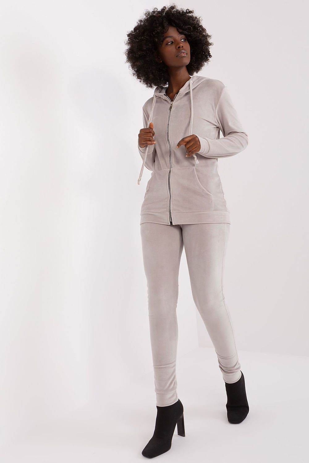 Set Relevance - CELIA MODA