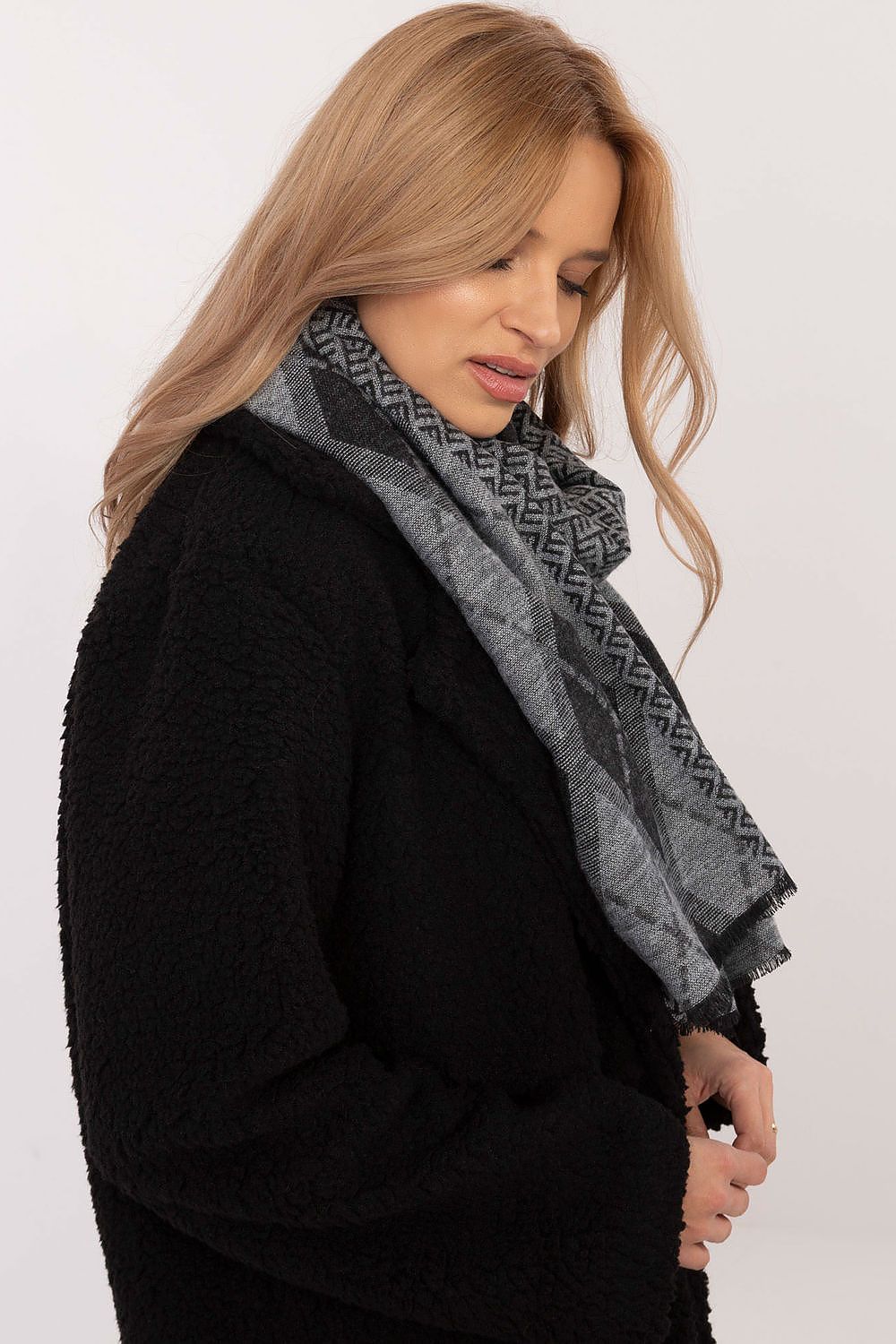  Neckerchief model 208403 Factory Price 
