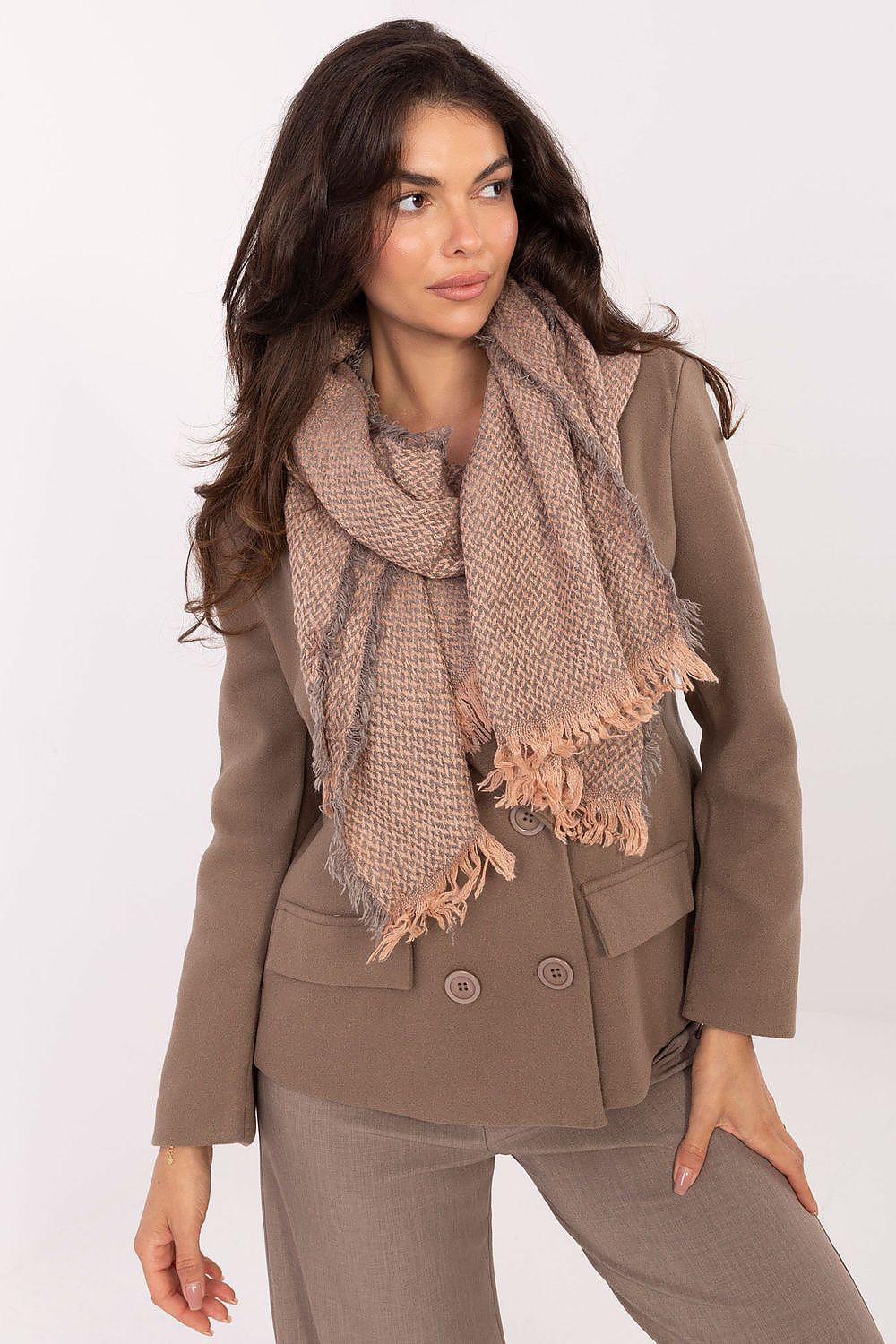  Shawl model 219617 Factory Price 