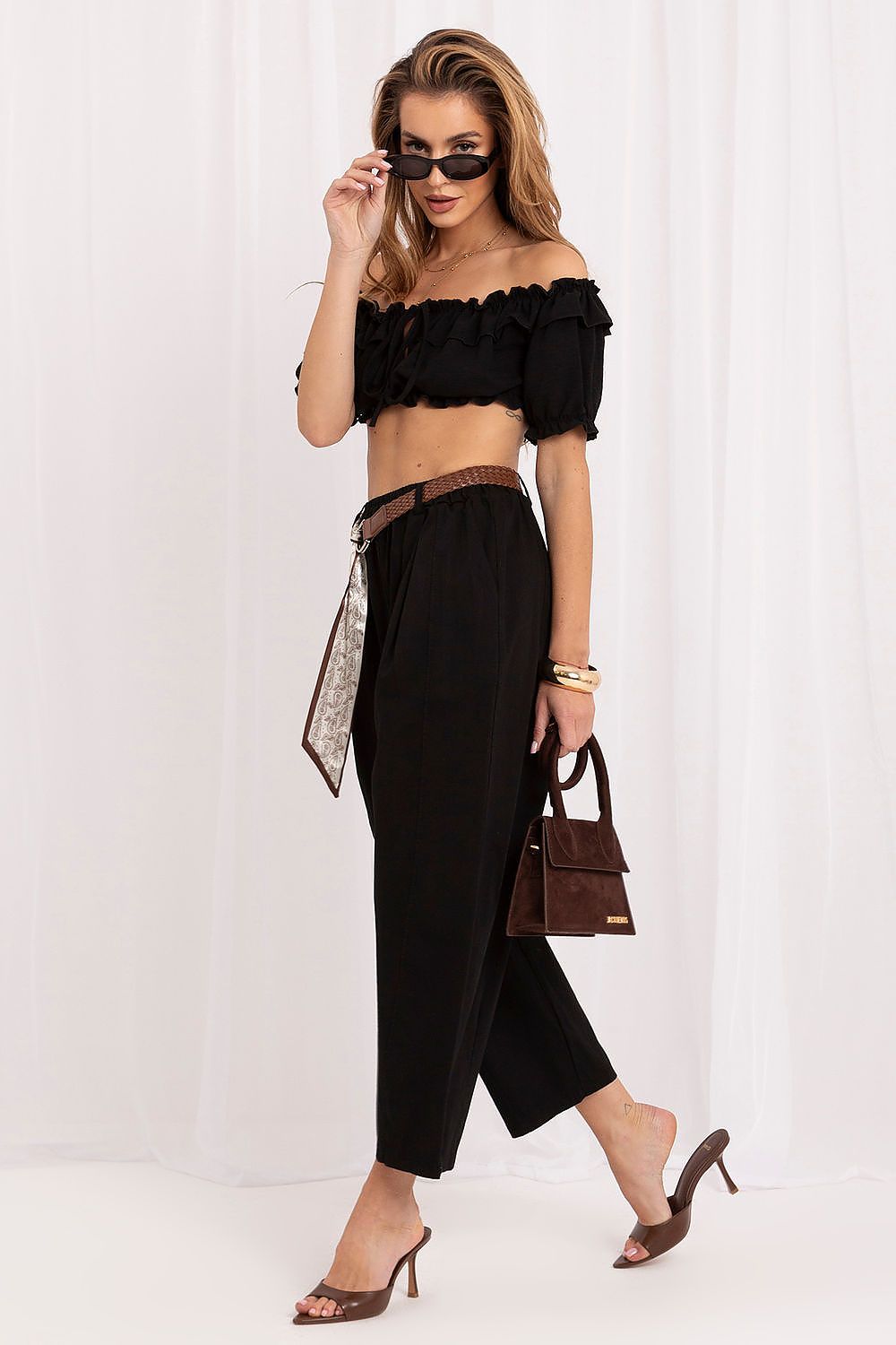  Women trousers model 229301 Italy Moda 