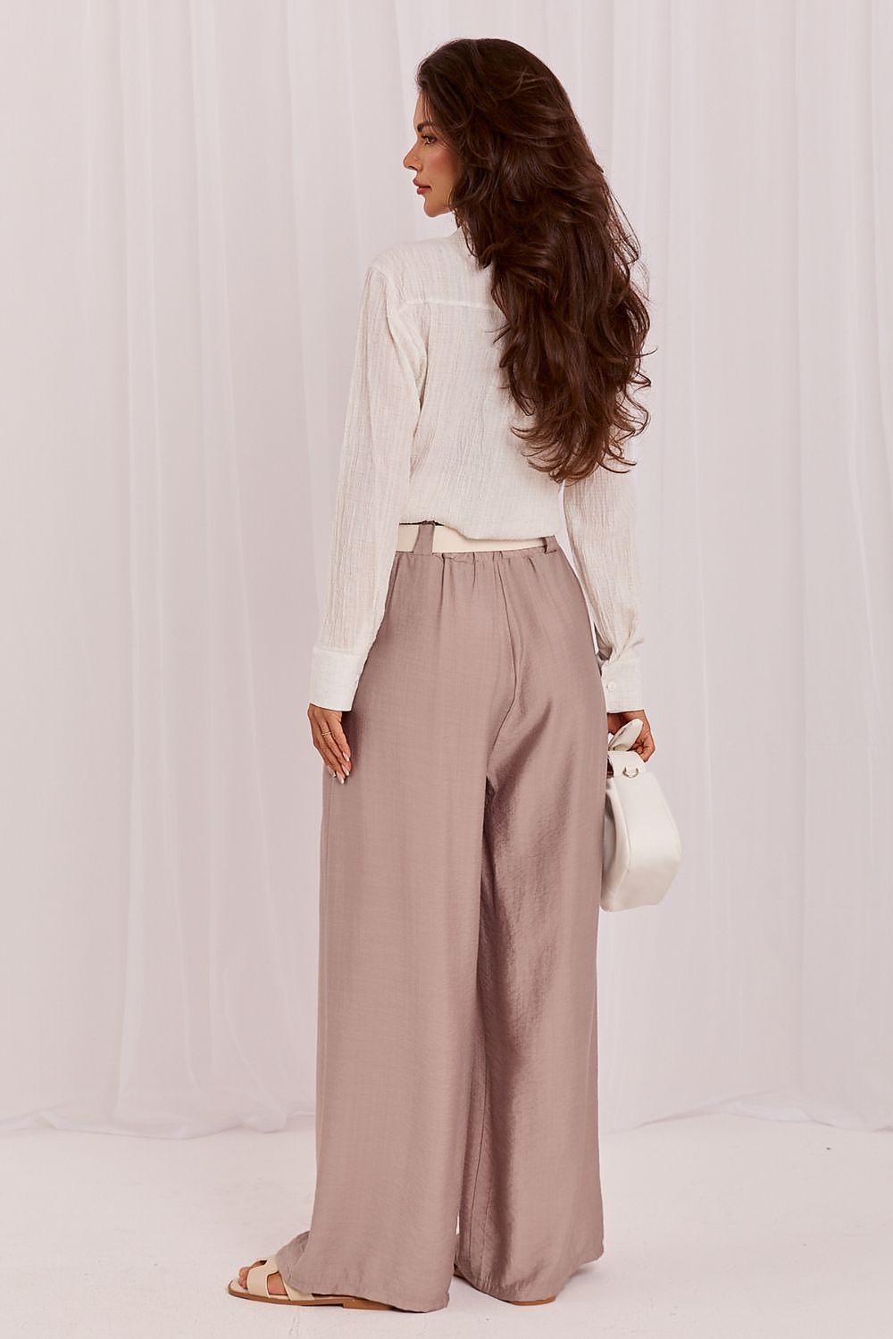  Women trousers model 229385 Rue Paris 