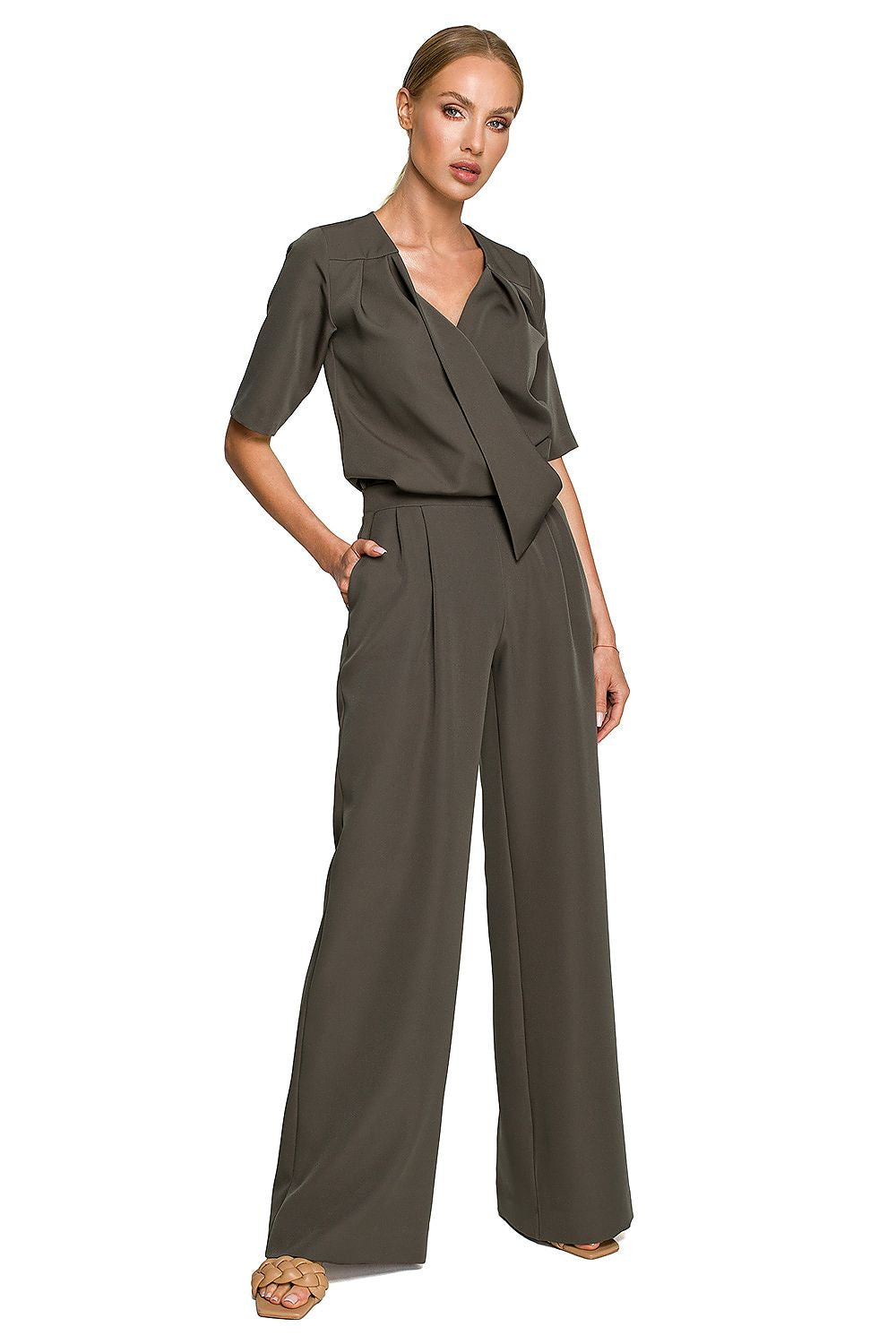  Suit model 169950 Moe 