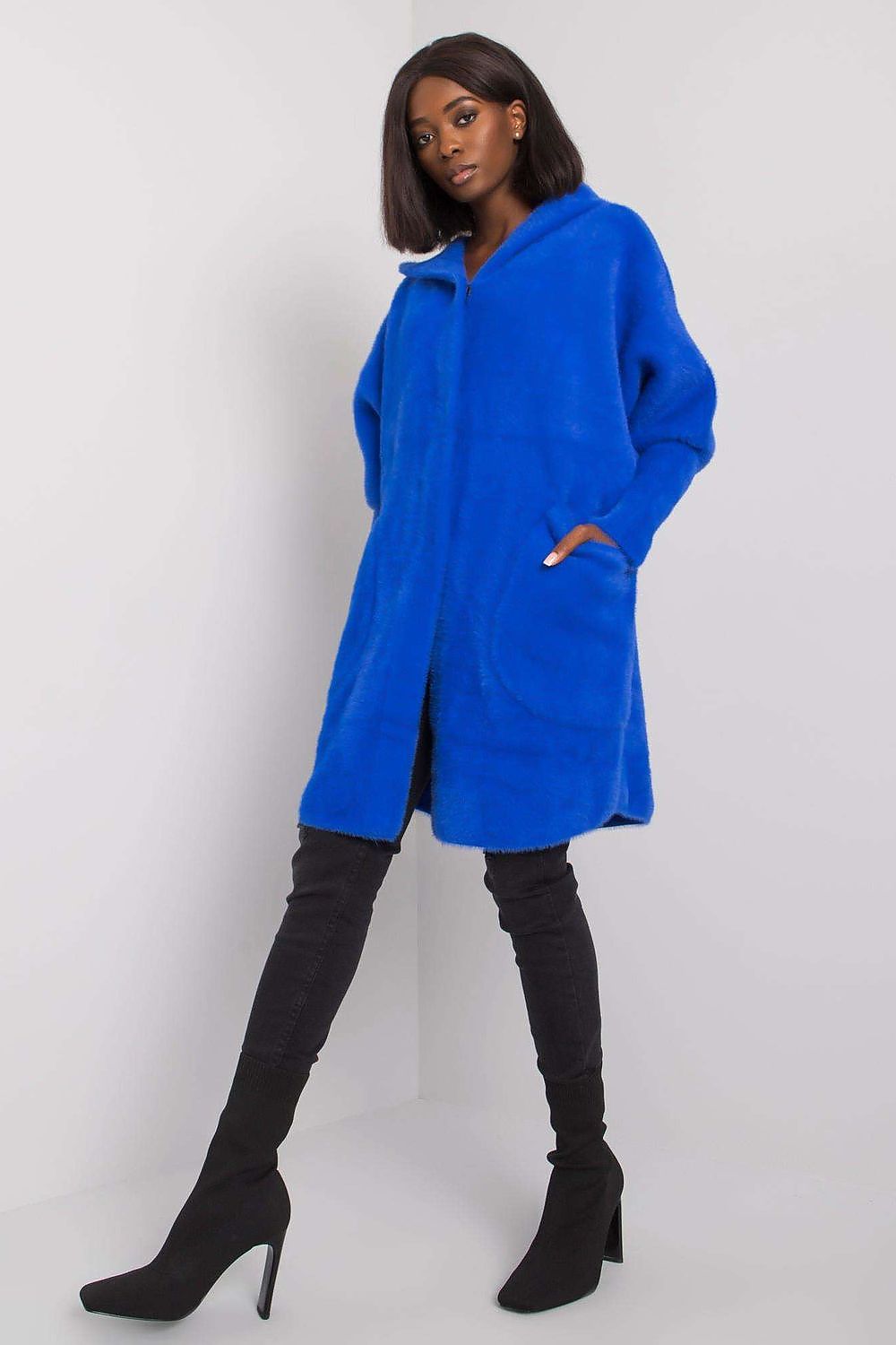  Coat model 171829 Factory Price 
