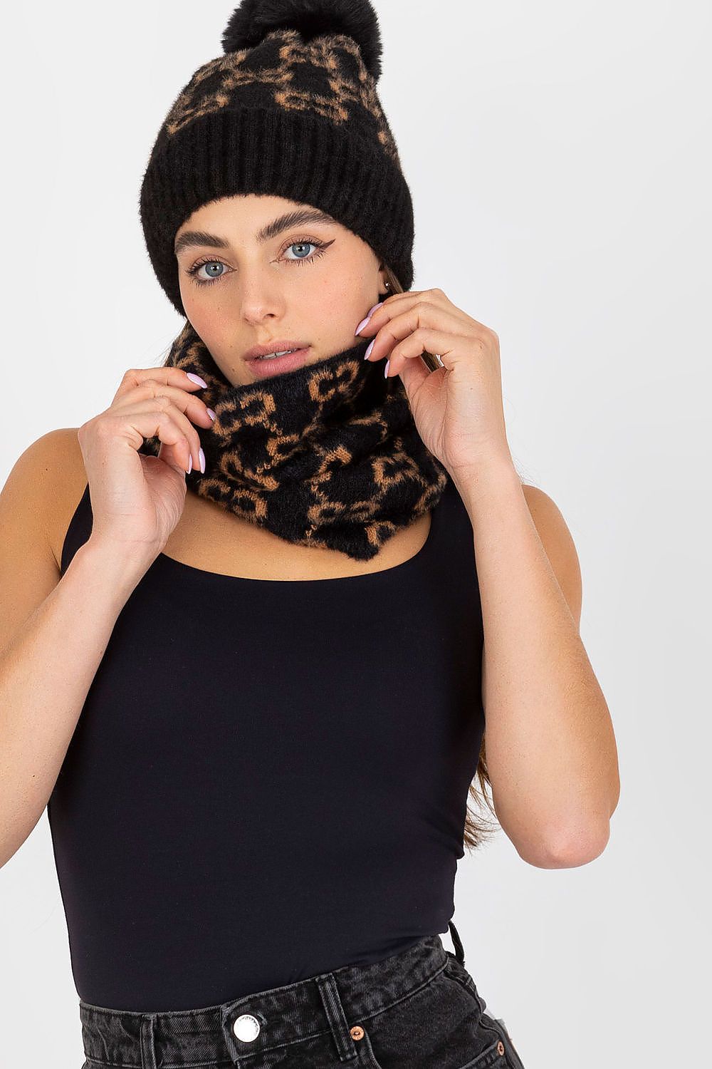  Infinity Scarf model 185918 Factory Price 